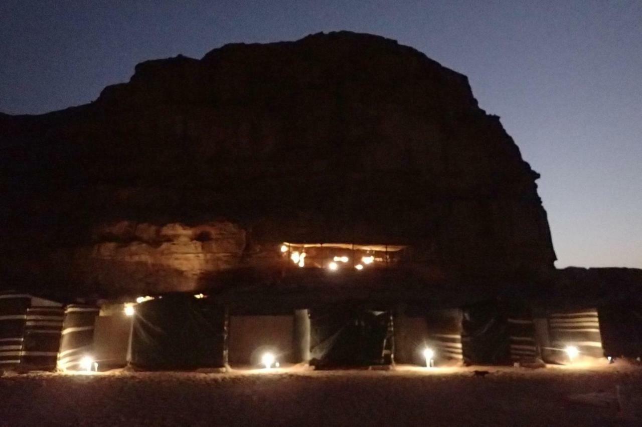Martian Camp Wadi Rum Extérieur photo